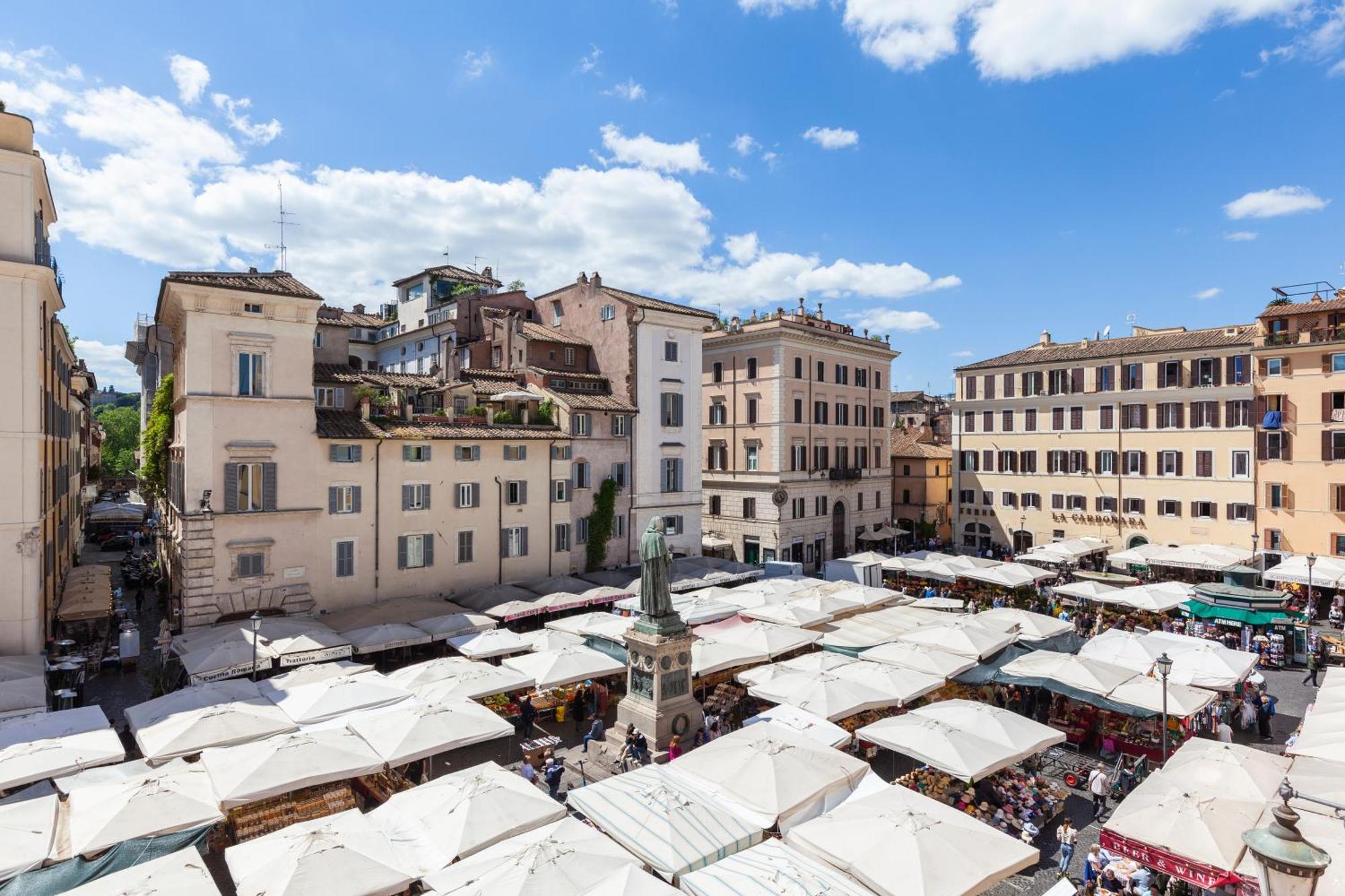 Campo Dei Fiori Holiday Home Rome Bagian luar foto